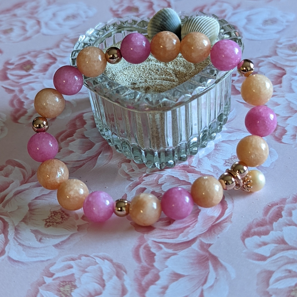 Beaded pearl stretch bracelet